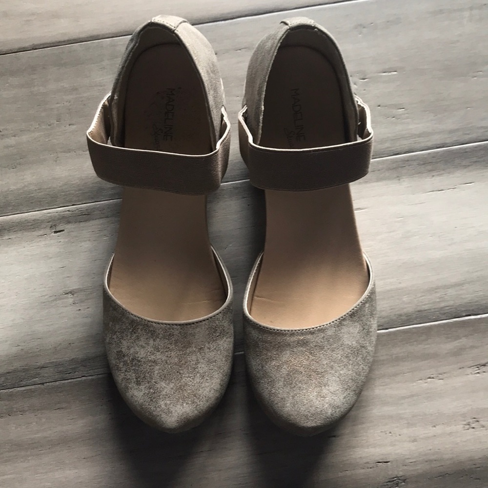 Madeline Stuart shoes